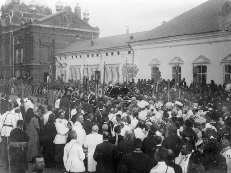 Sfântul Serafim de Sarov, monahul cu nume de văpaie 29419