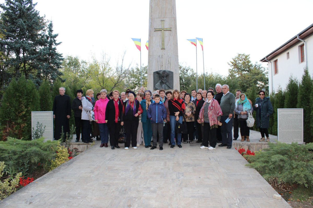 Credincioşi clujeni în pelerinaj la mănăstiri transilvane 29300