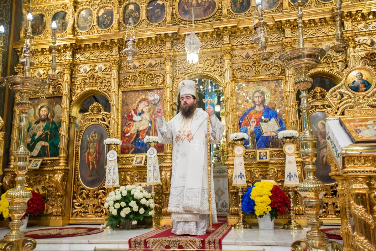 Preafericitul Părinte Rastislav a slujit la Catedrala Patriarhală 314704