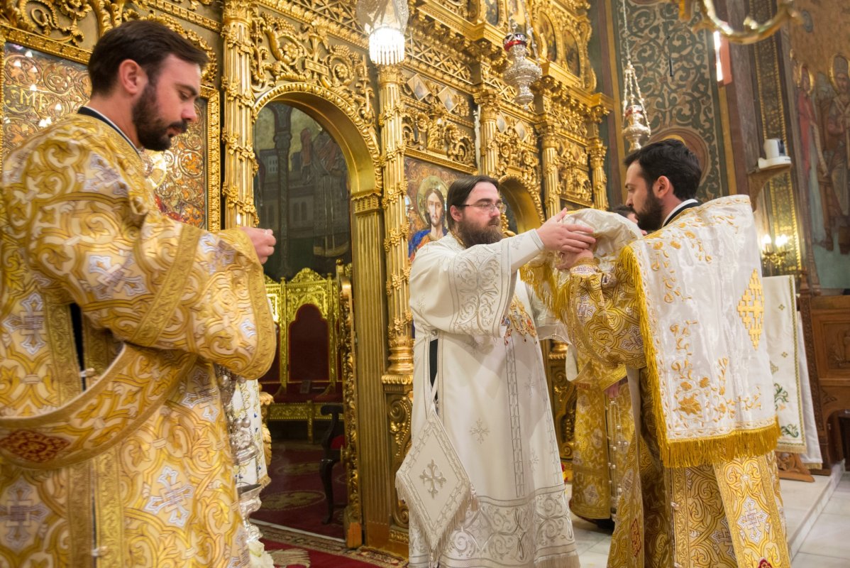 Preafericitul Părinte Rastislav a slujit la Catedrala Patriarhală 314716