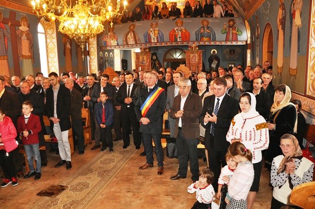 Slujiri arhiereşti în Duminica a 24-a după Rusalii 29239