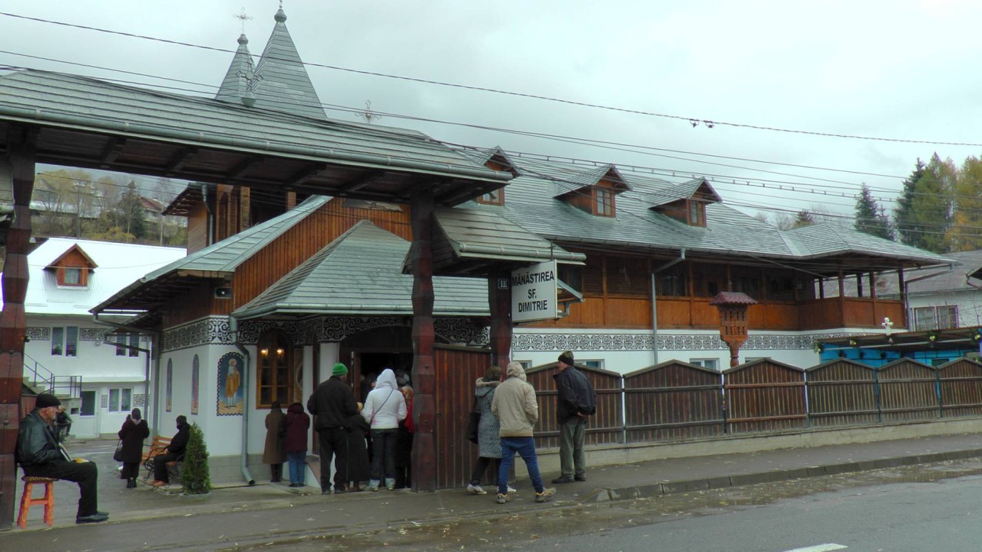 Liturghie arhierească la Mănăstirea „Sfântul Dimitrie“ din Vatra Dornei 29121