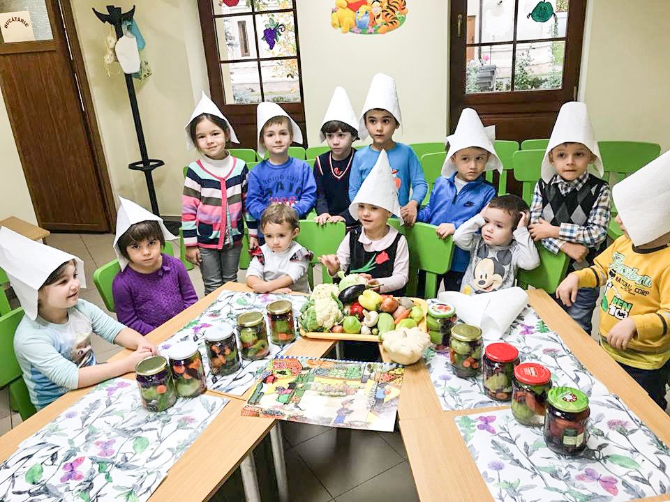 „Mici, dar gospodari”, o activitate desfășurată la Centrul „Anastasia” 29155