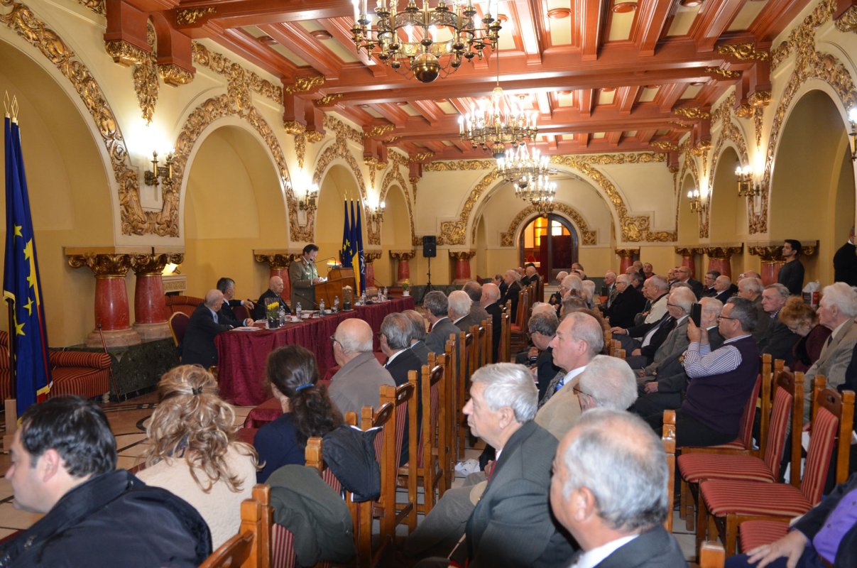 Un prezent dificil nu poate îngenunchea un trecut glorios 29203