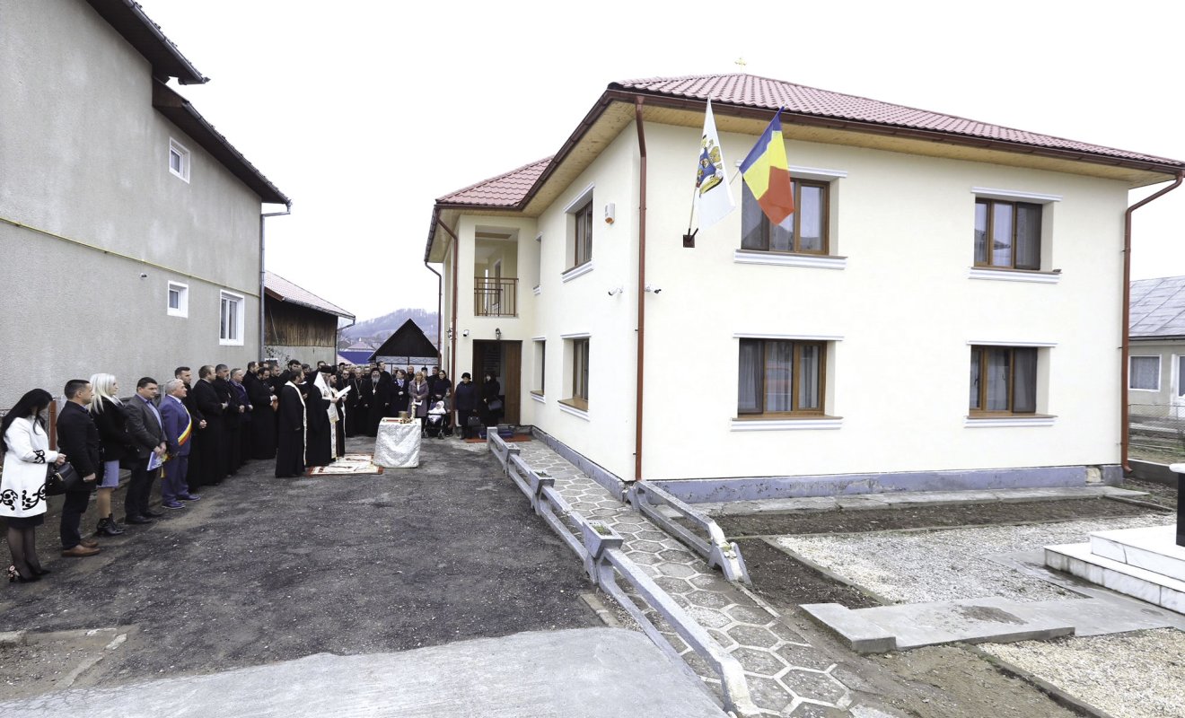 Binecuvântarea lucrărilor de modernizare la sediul Protopopiatului Lăpuş 28892