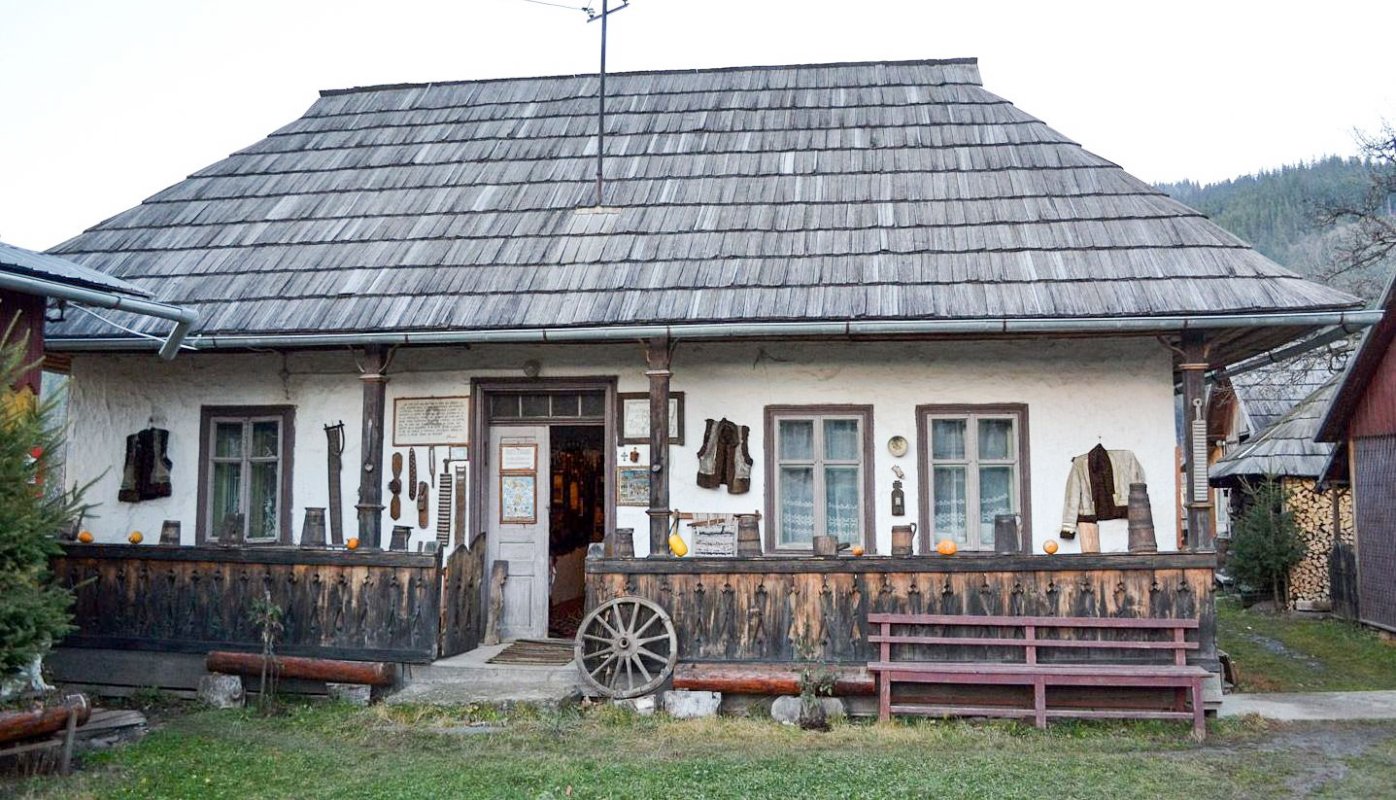 Sipet de valori nepreţuite ale artei populare bucovinene 28911