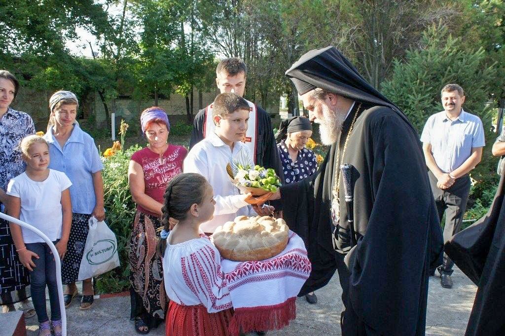 Copiii, simbolul, speranța și viitorul Parohiei Grindu 28828