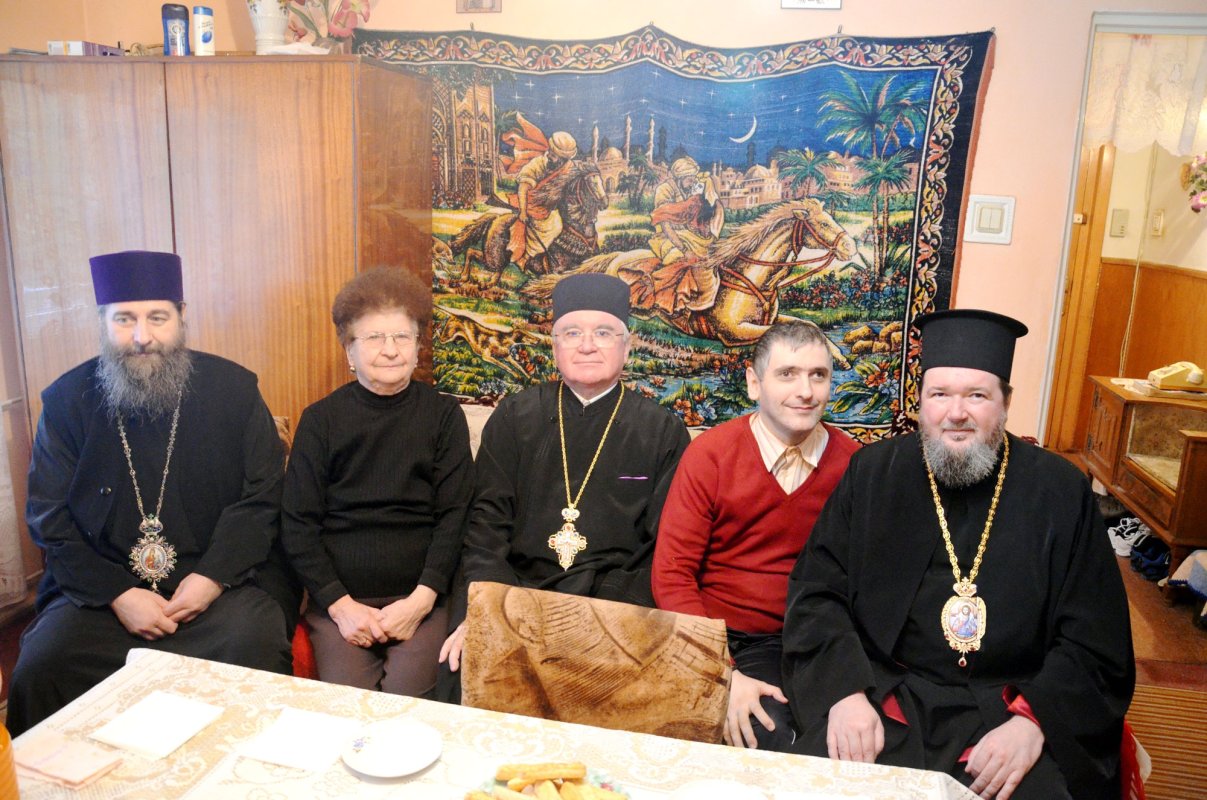 Preasfinţitul Părinte Sofronie a aniversat 50 de ani de viață 28849