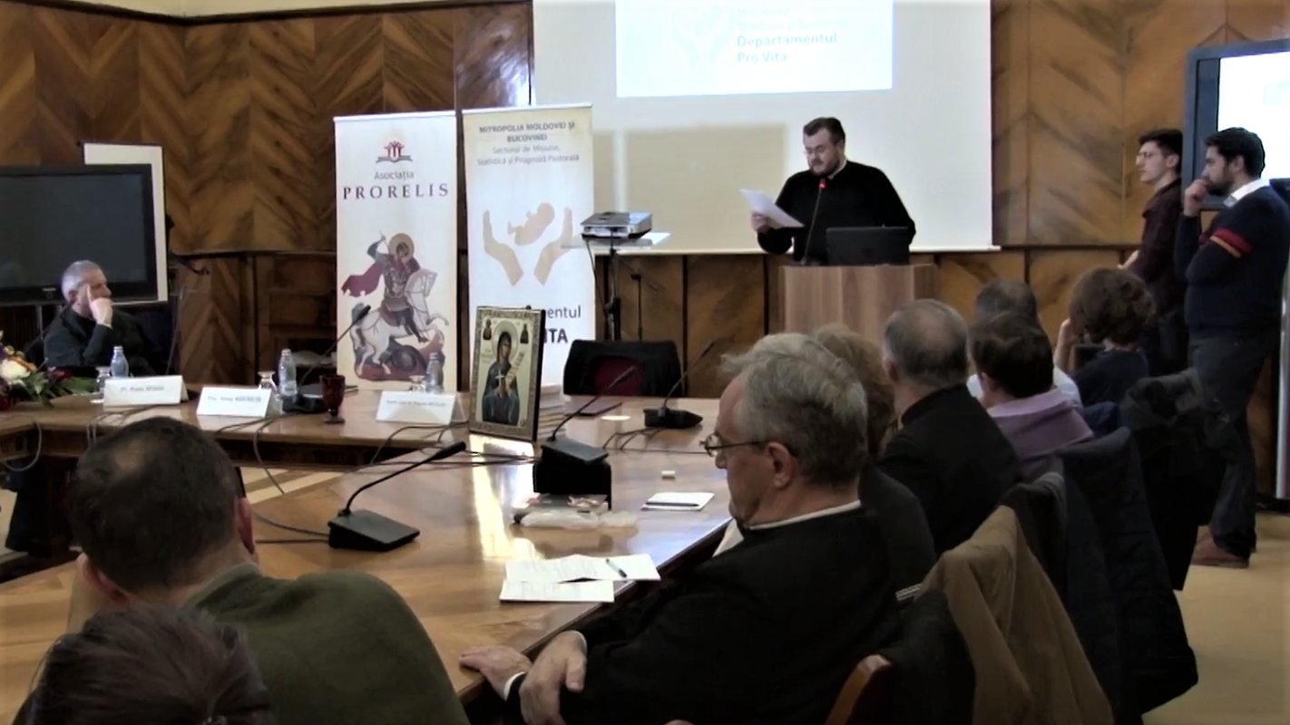 Zilele Pro Vita 2017: Diaconul Ionuţ Mavrichi a conferenţiat la Iaşi 28806