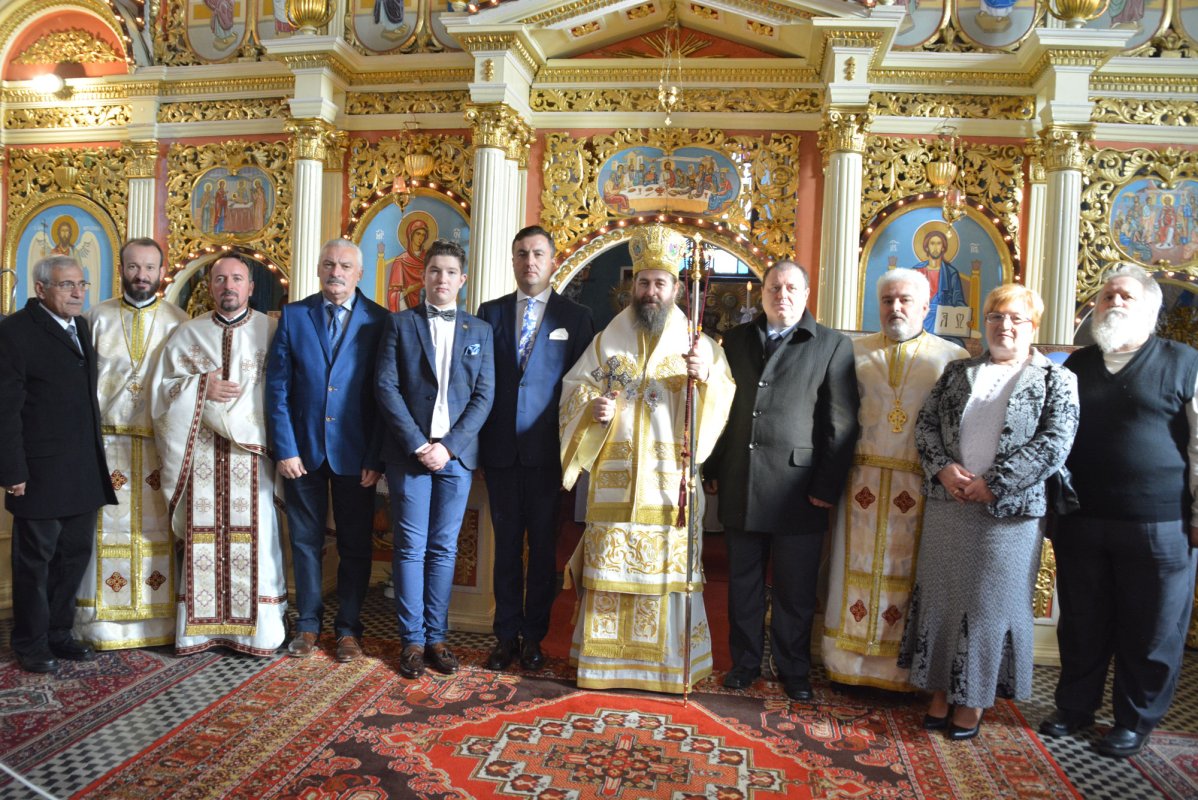 Hram la biserica românească din Chitighaz, Ungaria 28789