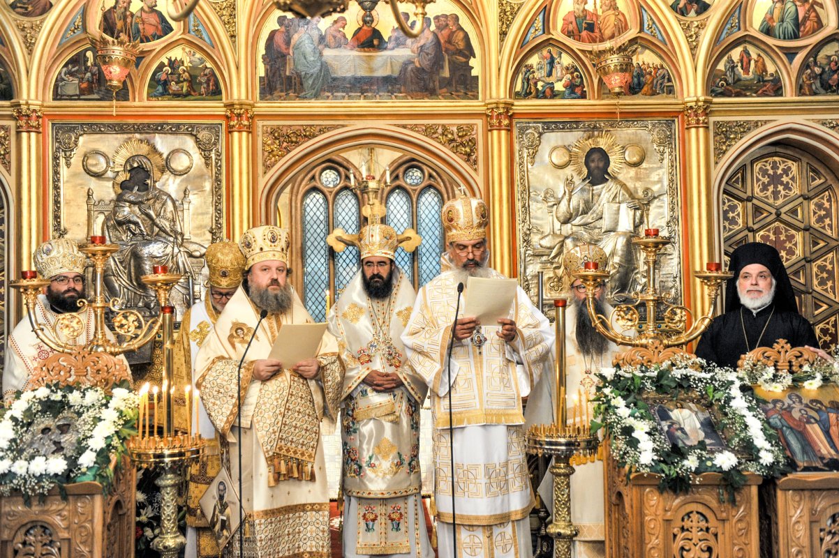 Moment aniversar la Catedrala română din Paris 28792