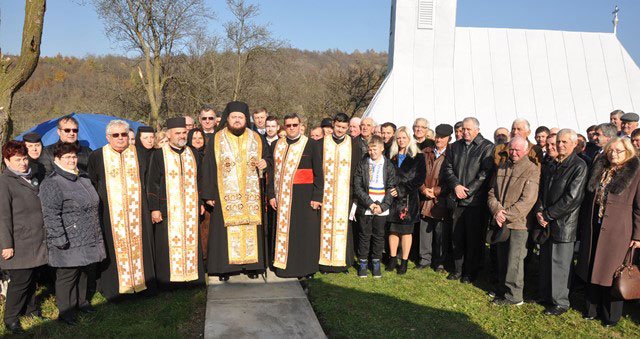 Slujiri arhiereşti în Duminica a 22-a după Rusalii 28749