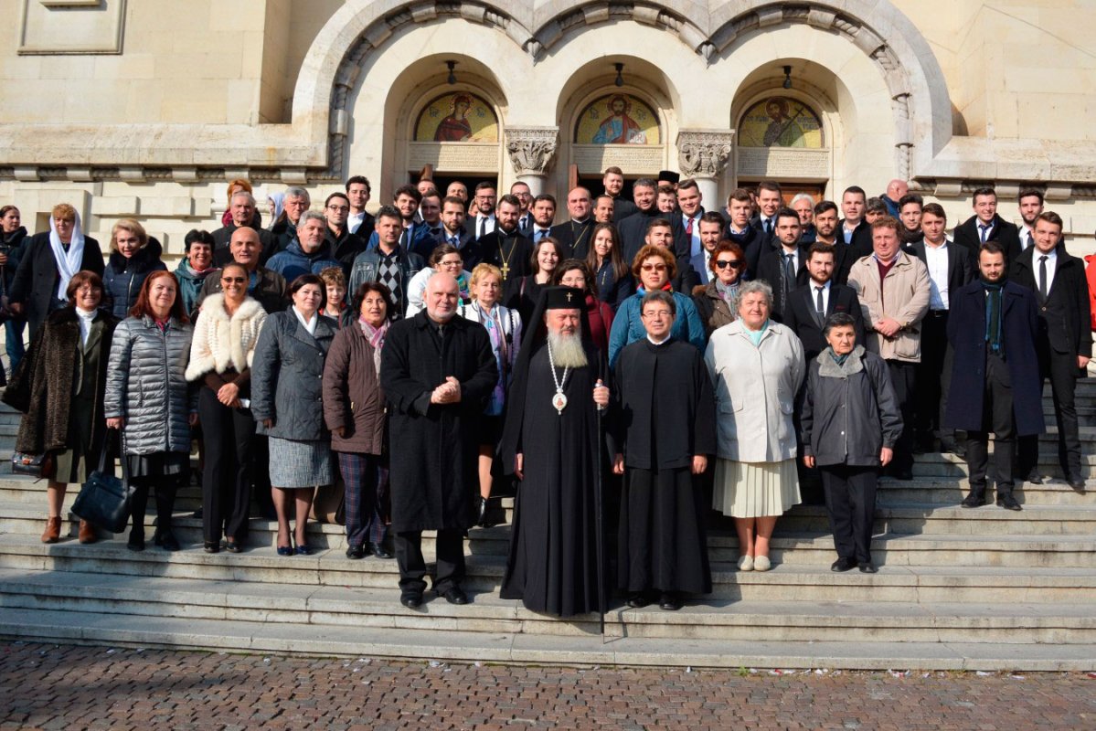 Slujiri arhiereşti în Duminica a 22-a după Rusalii 28756