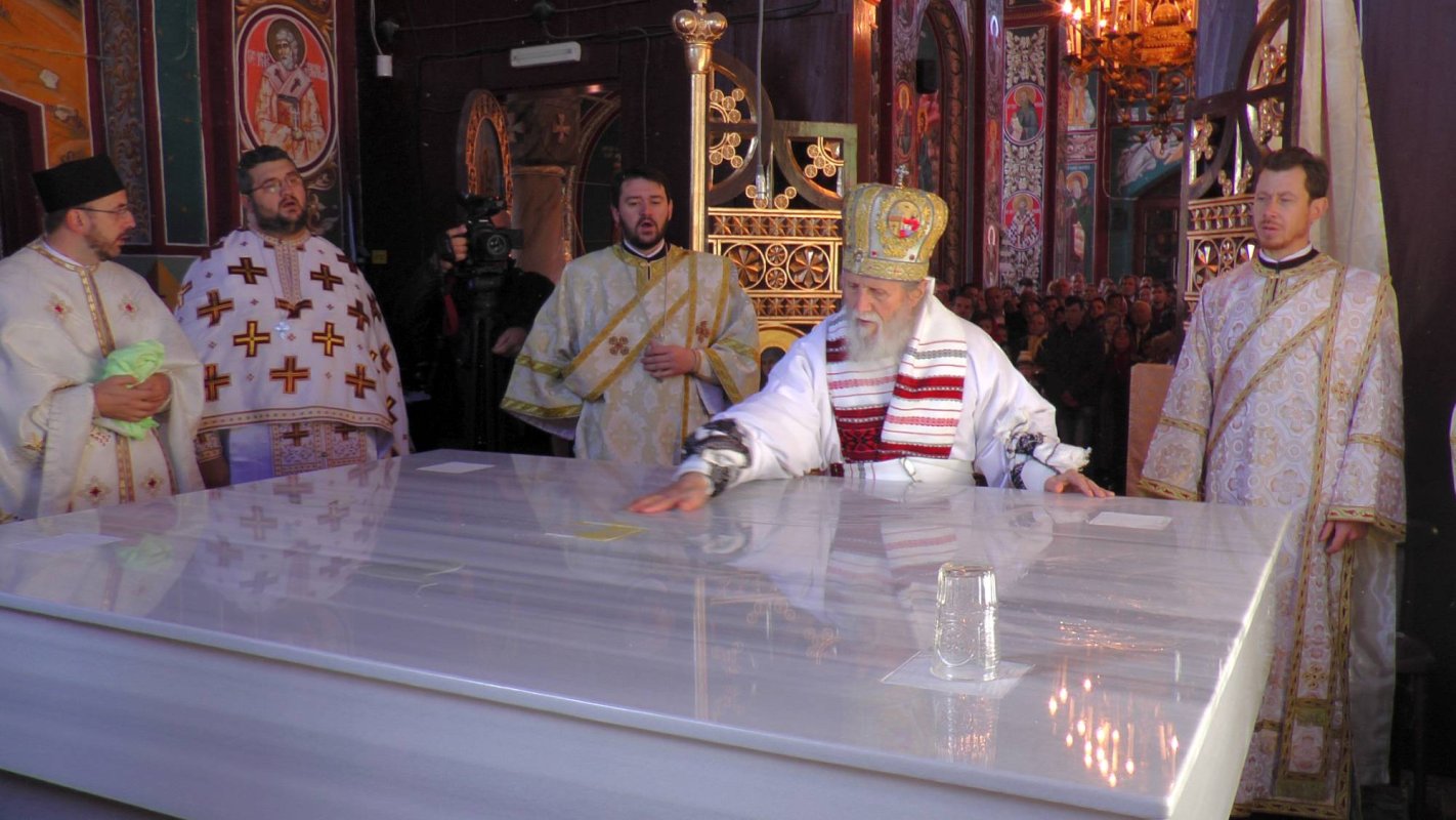 Veşmântul Sfinţirii pentru bisericile din Şerbăuţi şi Siliştea I 28743