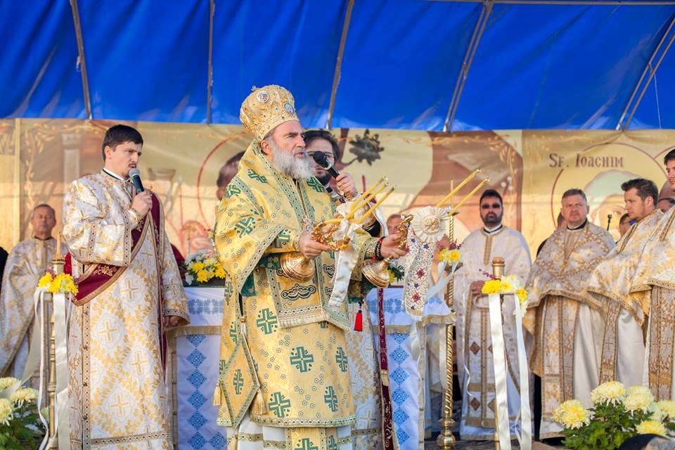 Veşmântul Sfinţirii pentru bisericile din Şerbăuţi şi Siliştea I 28744