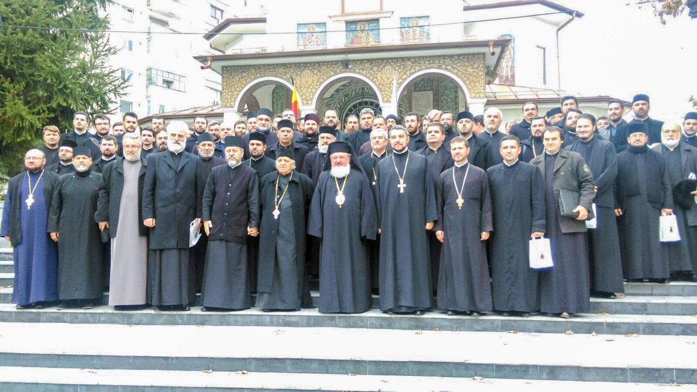 Conferinţă pastoral-misionară la Ploieşti 28727
