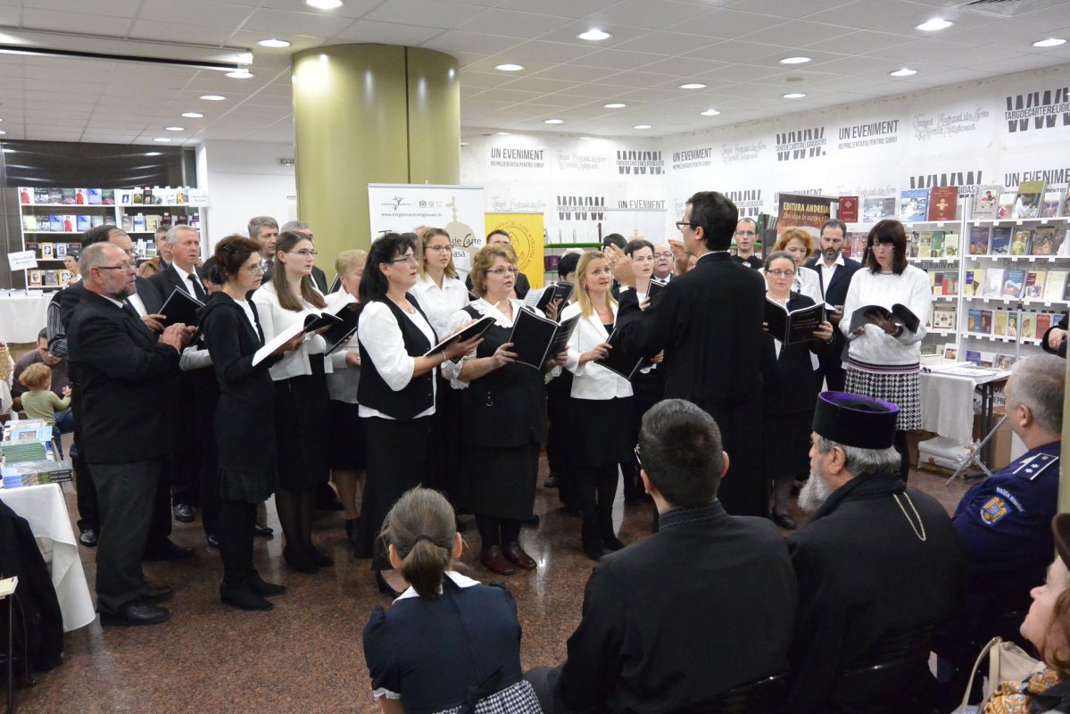 Diplome și premii la Târgul de Carte și Revistă Religioasă de la Sibiu 28685