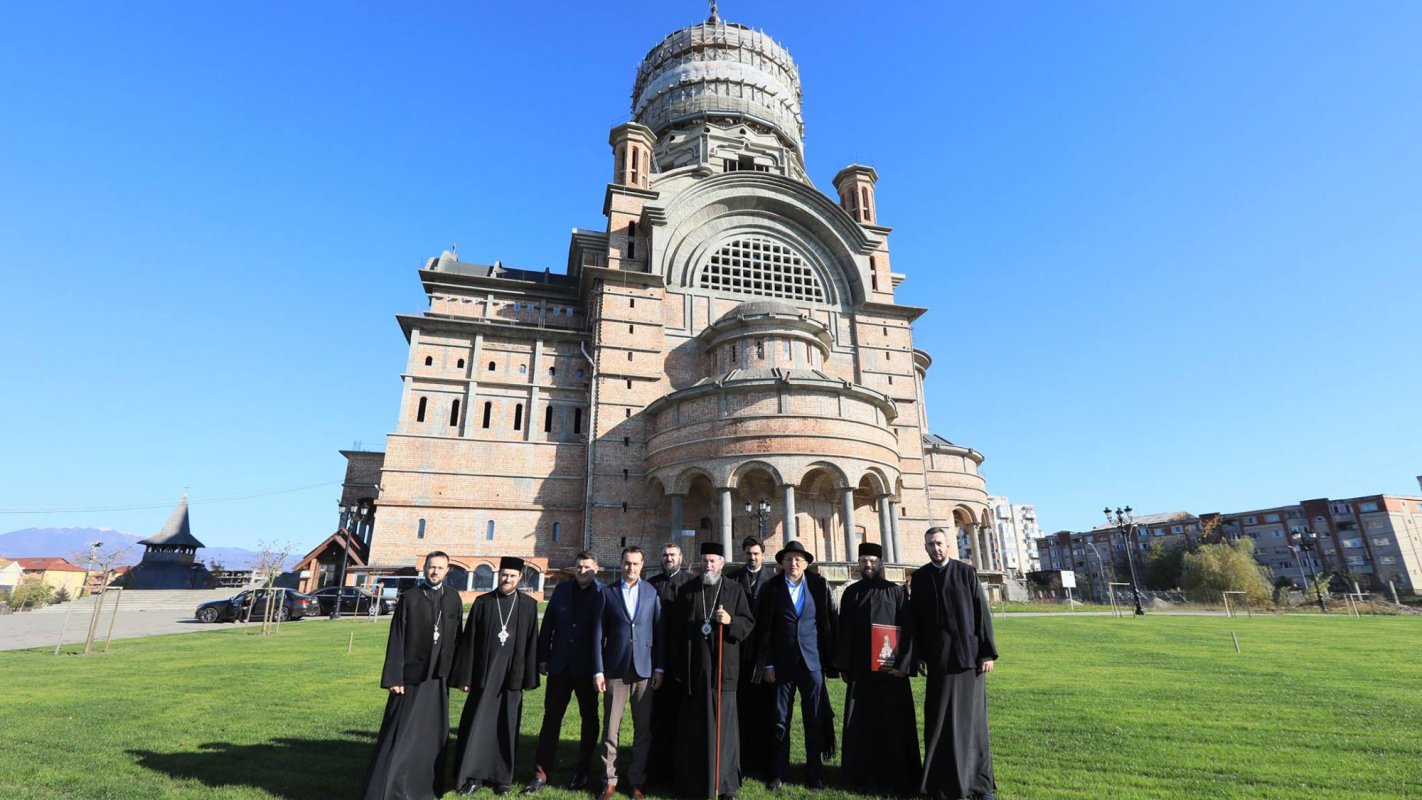 Şedinţa Consiliului Eparhial al Maramureşului şi Sătmarului 28696