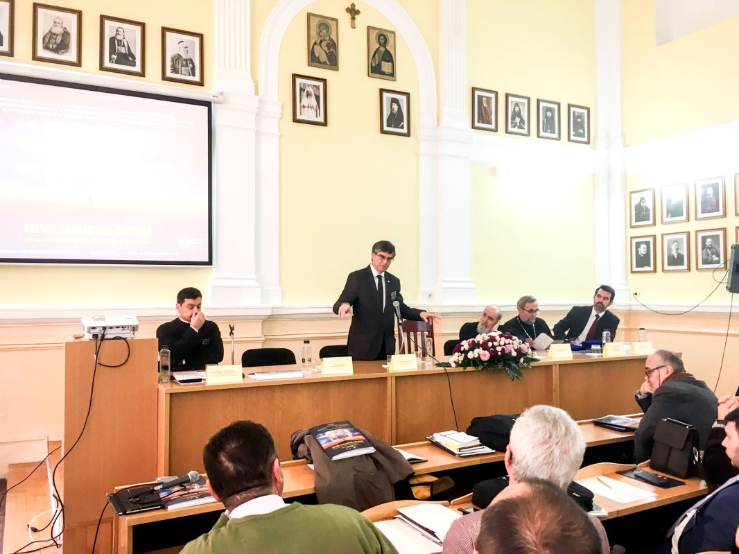 Despre Dialogul dintre teologie, filosofie și știință 28675