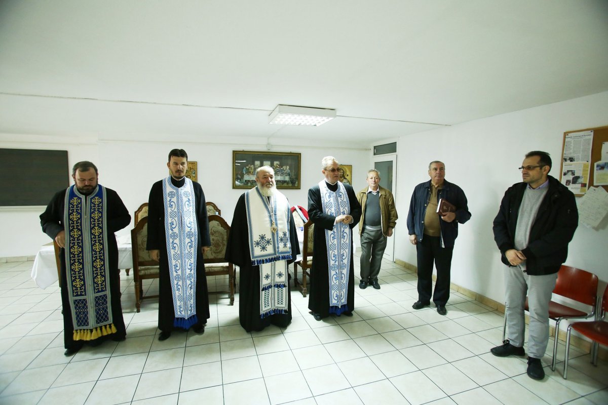 Zece ani de activitate la cantina Bisericii „Nașterea Domnului” din Sibiu 28658