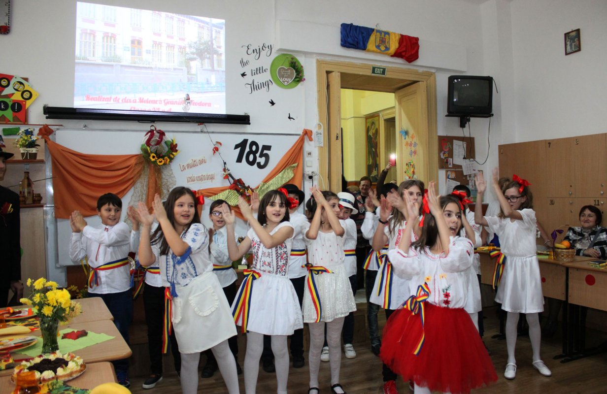 Hramul Mănăstirii „Sfinţii Arhangheli Mihail şi Gavriil” din Galaţi 28595