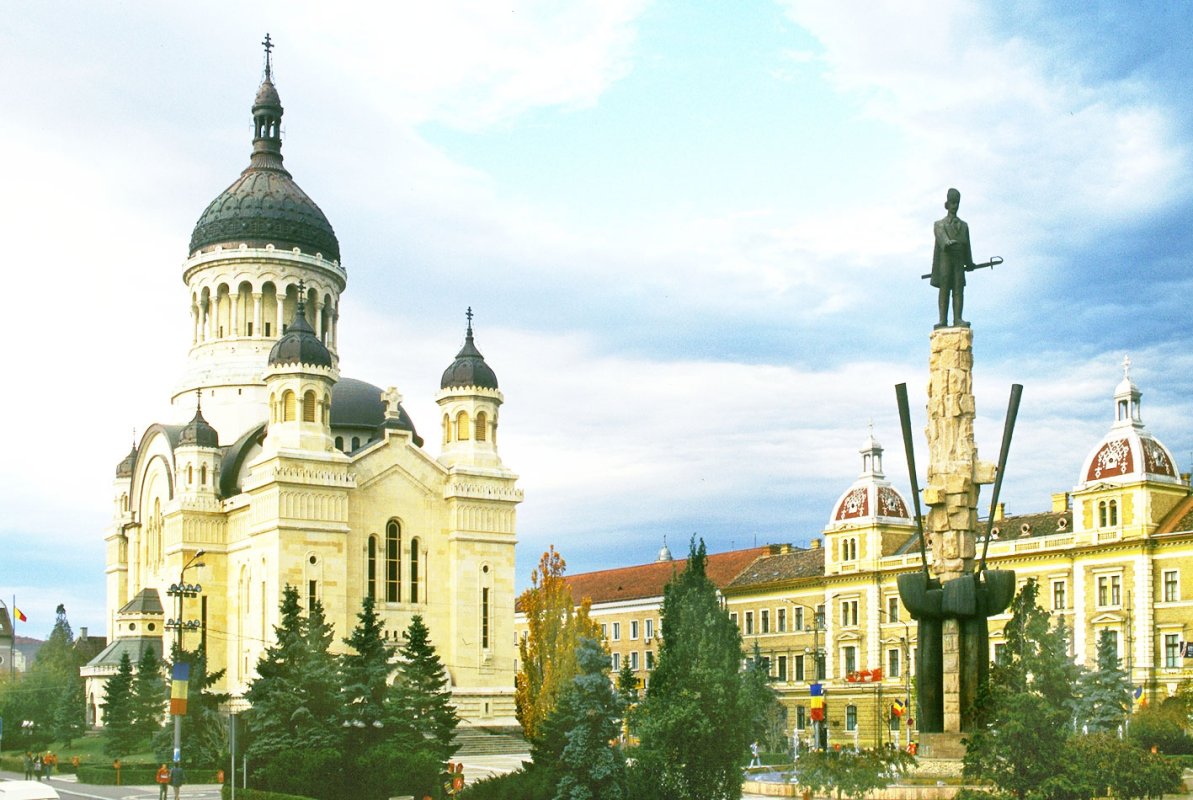 Au fost desemnaţi cei 34 de bursieri ai Fundației „Mitropolitul Bartolomeu” 28288