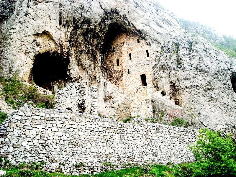 Invulnerabili la rău 28279