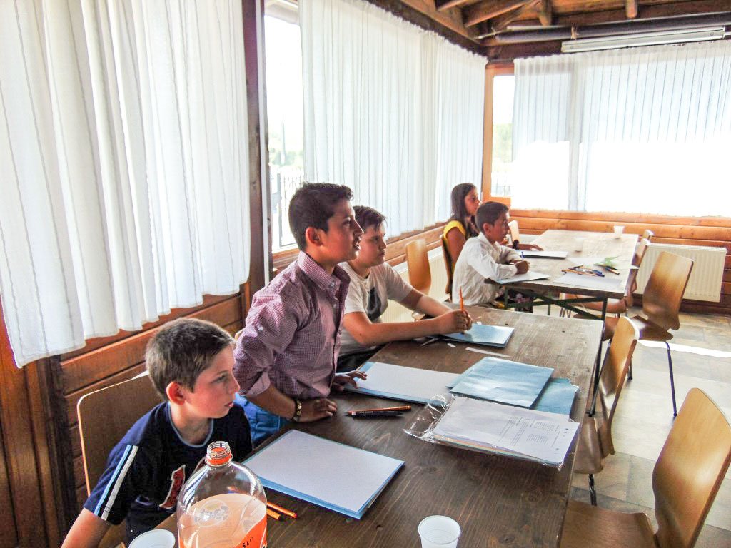 Grija pentru copii, lecție de trăire efectivă a credinței 28232