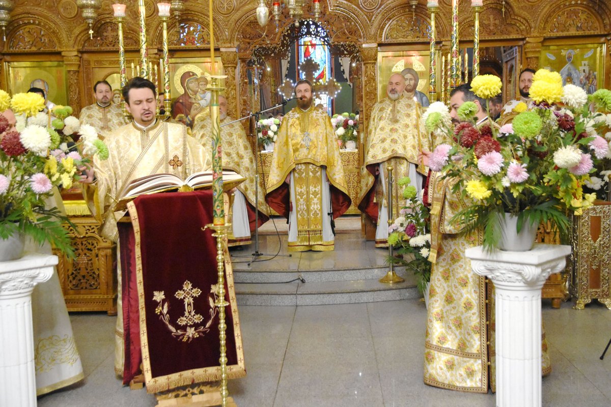 Parohia Șerban Vodă și-a cinstit ocrotitorul 28240