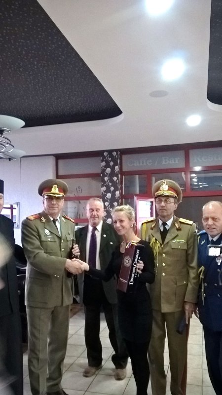 Respect şi recunoştinţă eroilor români din Zvolen 28225