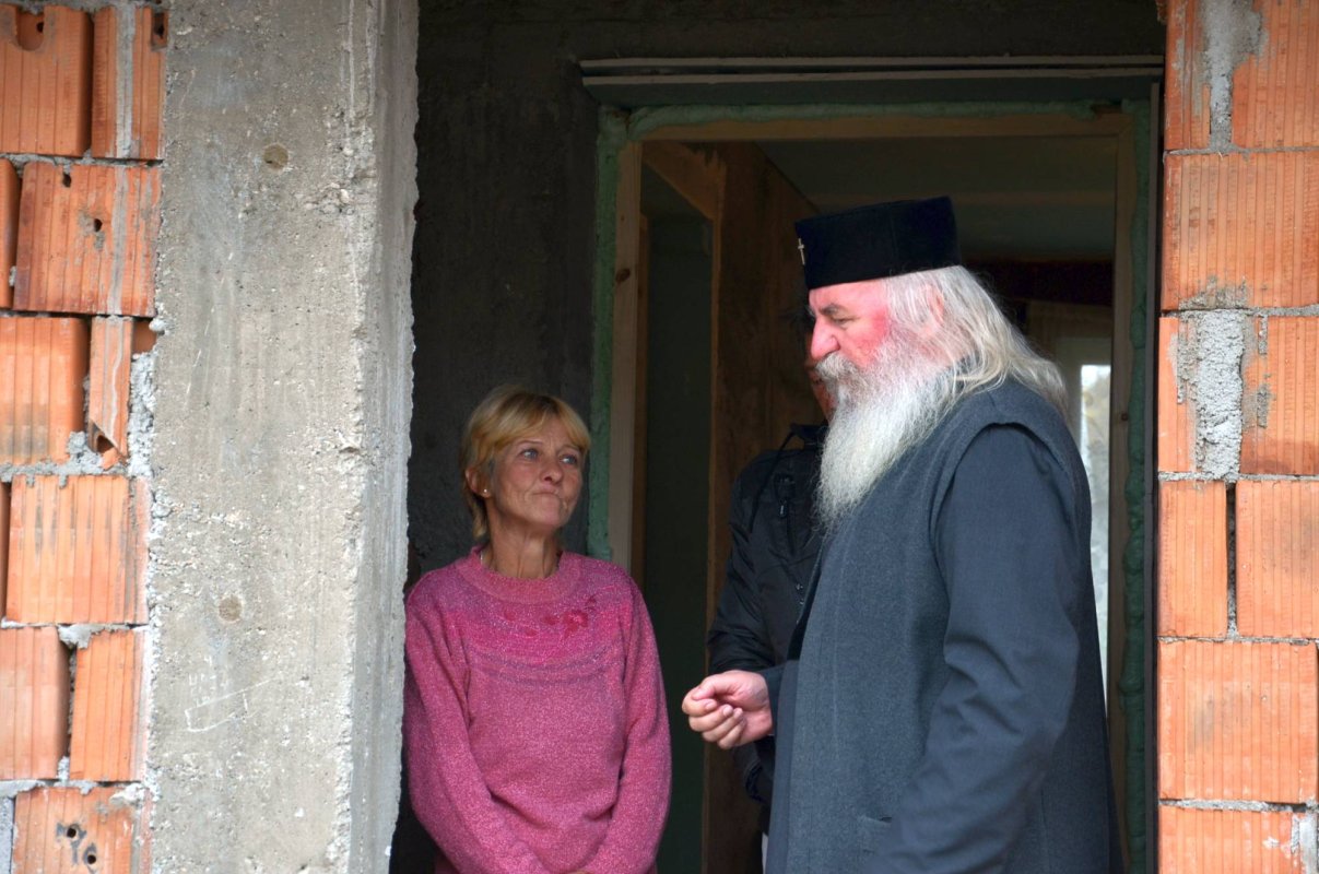 Locuințe noi pentru familii greu încercate 28181