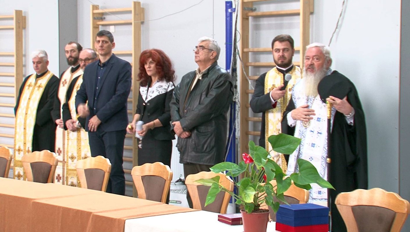 Sfinţirea capelei de la Liceul Teoretic „Avram Iancu” din Cluj-Napoca 28140