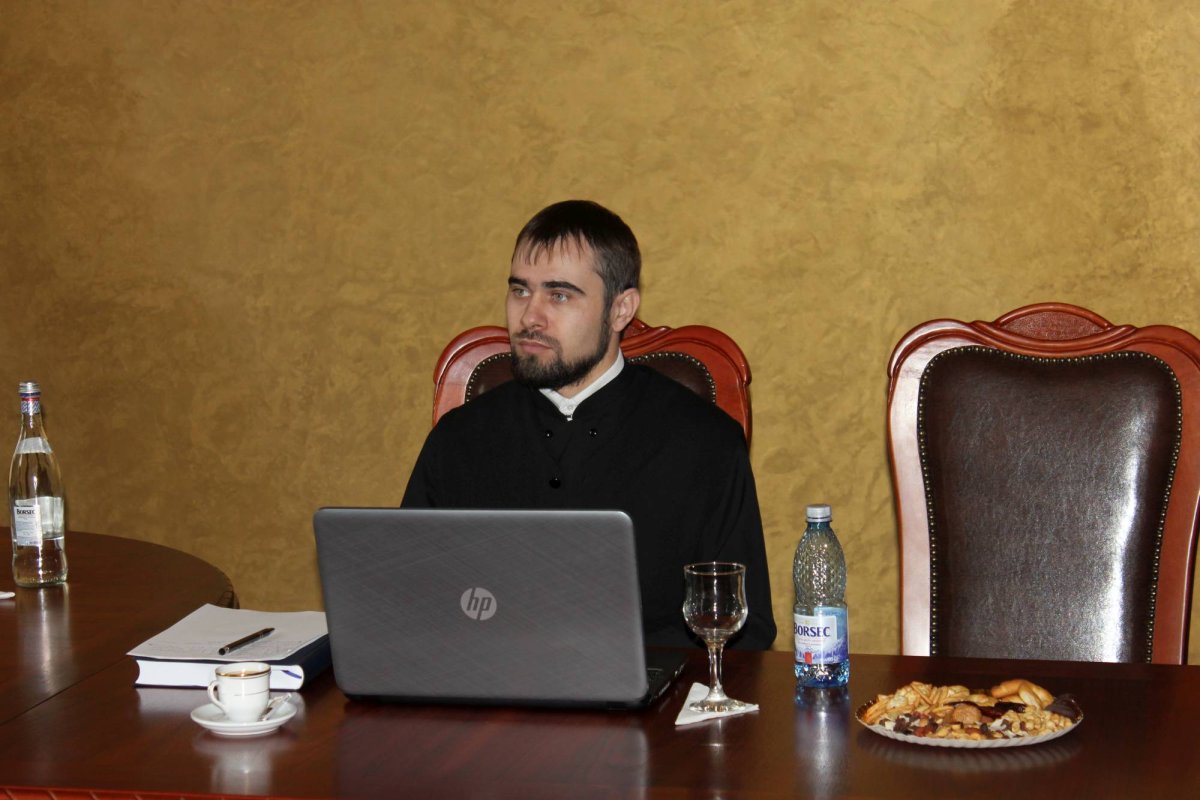 Un nou doctor în teologie la Craiova 28148