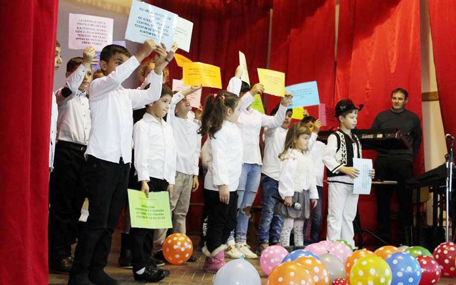 Aniversare la Aşezământul Social din Războieni, Alba 28022