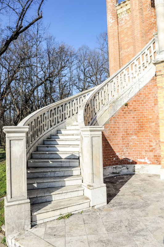 Comunismul: urme morale, urme instituționale 28071