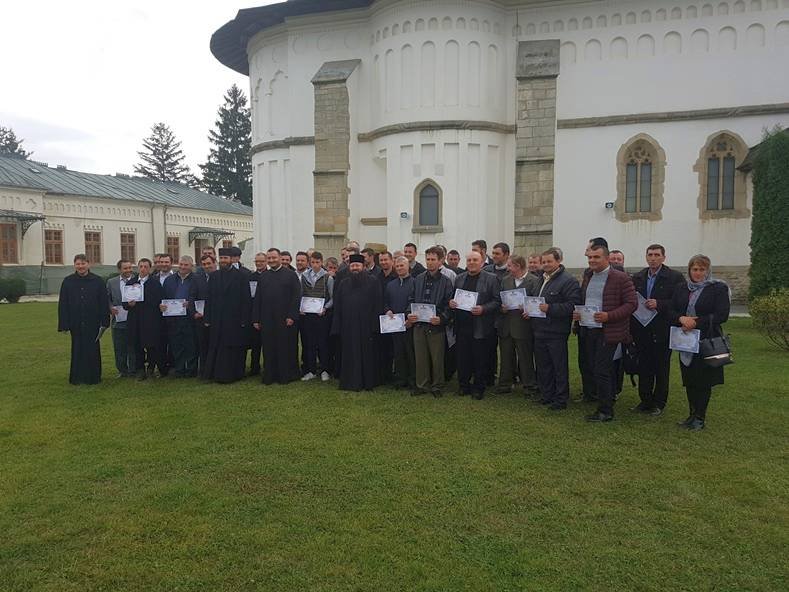 Cursuri de asimilare pentru cântăreţi bisericeşti, la final 28005