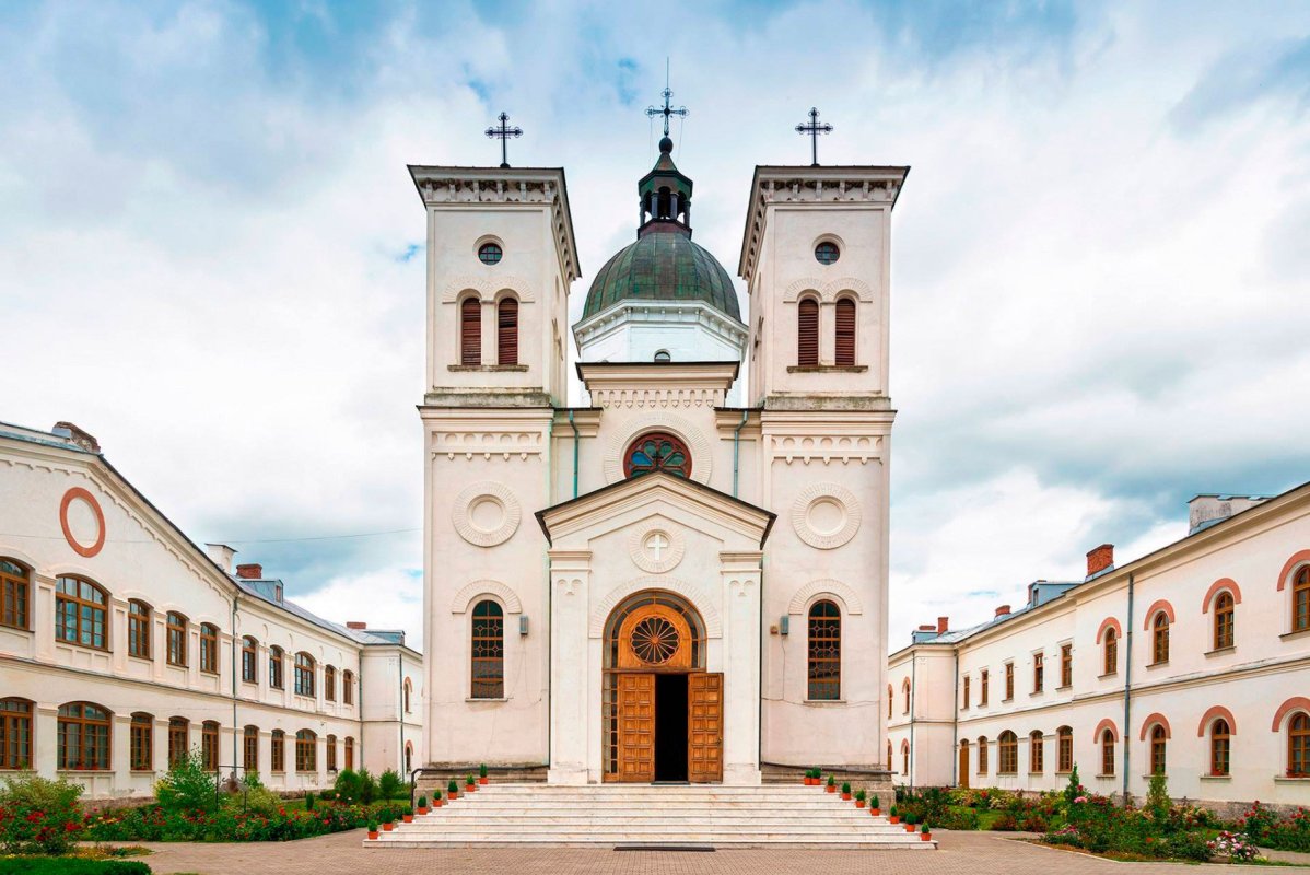 Sfântul Grigorie Decapolitul cinstit de sute de credincioşi 27966