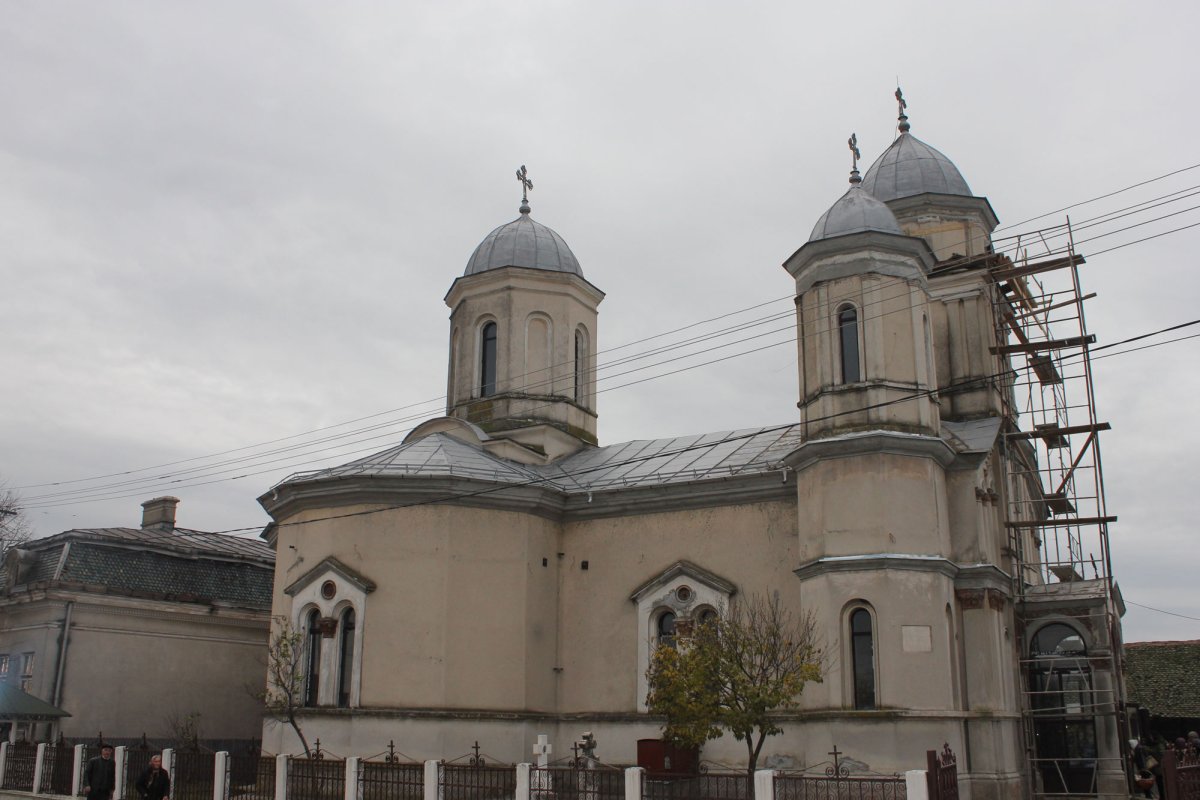 IPS Părinte Irineu a slujit în Parohia Cetate I 27891