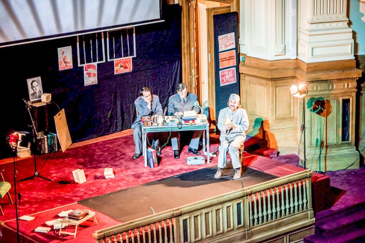 Teatru creştin pe Colina Bucuriei 27936