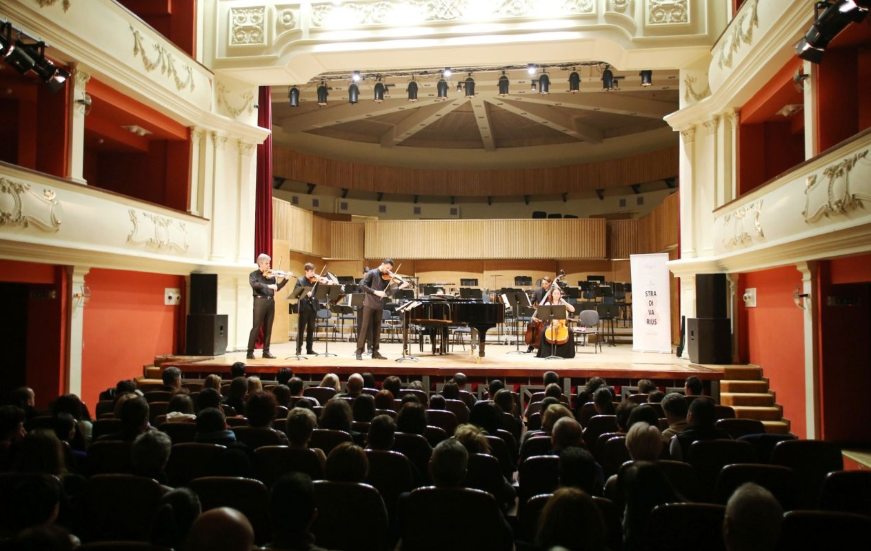 Concert la Sibiu, în cadrul turneului național „Bach-Stradivarius” 27837