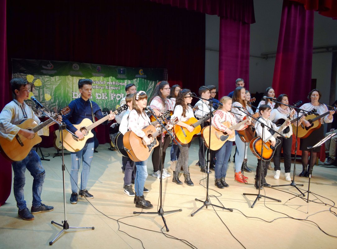 Festivalul Concurs Naţional „Dor de Folk”, a V-a ediţie 27831