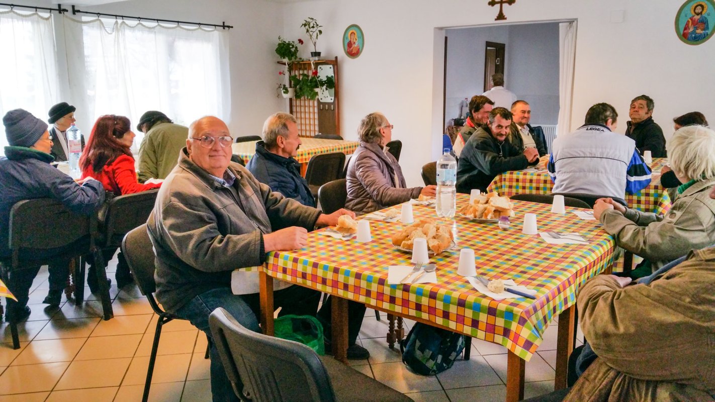 Alături de aproapele la Parohia „Sfântul Ilie” din Sinaia 27800