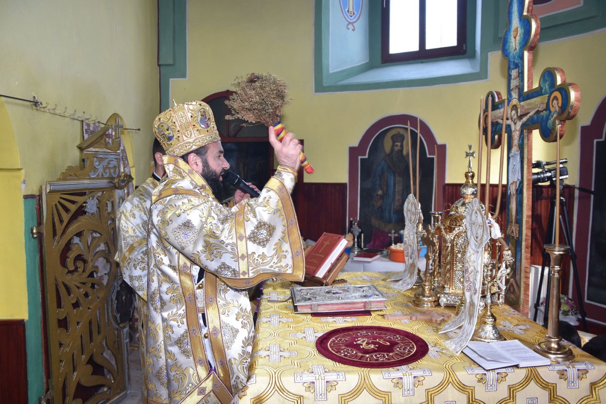 Praznicul Intrării în biserică a Maicii Domnului, în Banat 27796