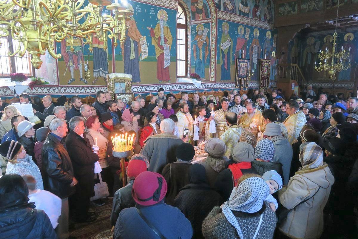 „Suntem chemaţi să devenim biserici ale lui Dumnezeu“ 27761