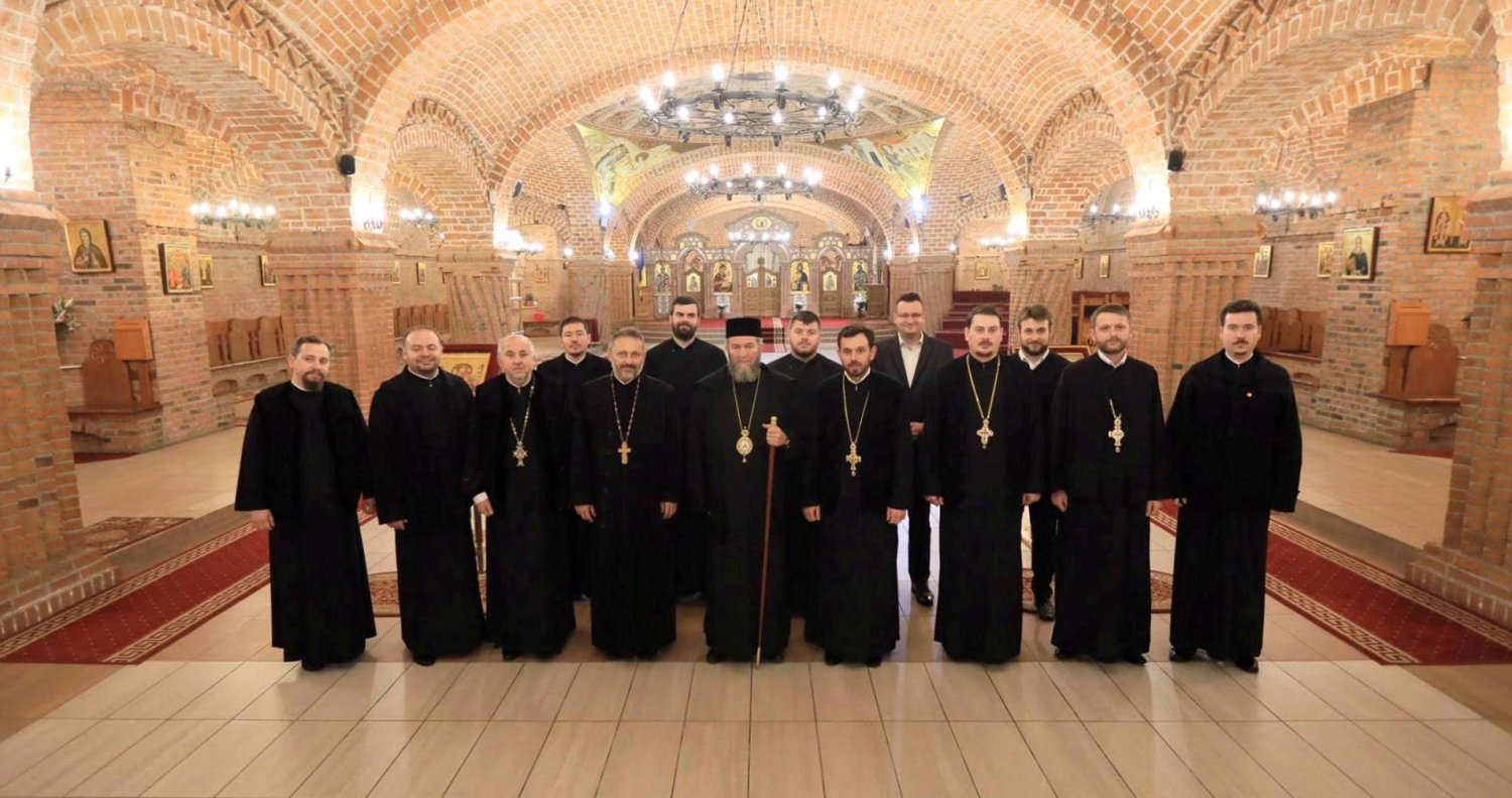 Întâlnirea responsabililor cu catehizarea din Episcopia Maramureşului şi Sătmarului 27614