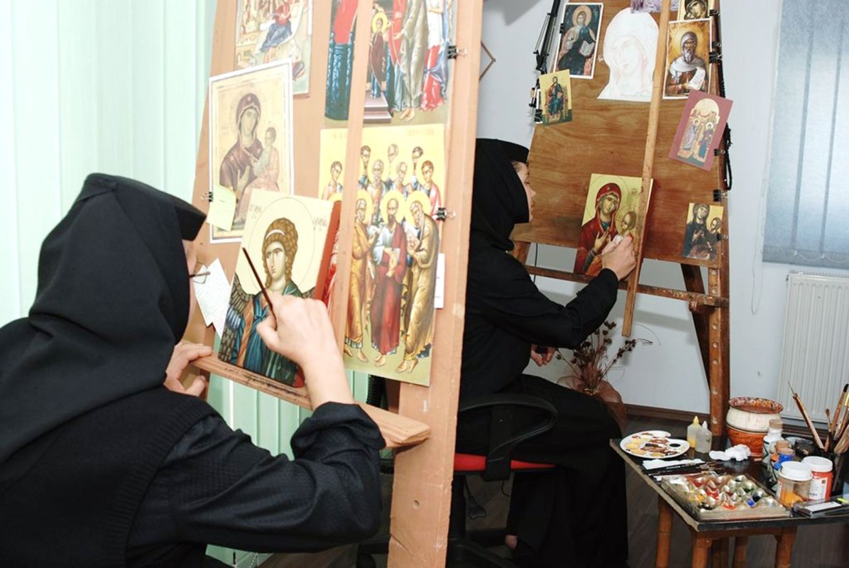 Mănăstirile, izvoare de artă și cultură românească 27647