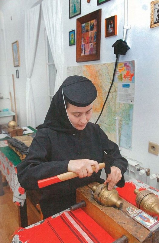 Mănăstirile, izvoare de artă și cultură românească 27649