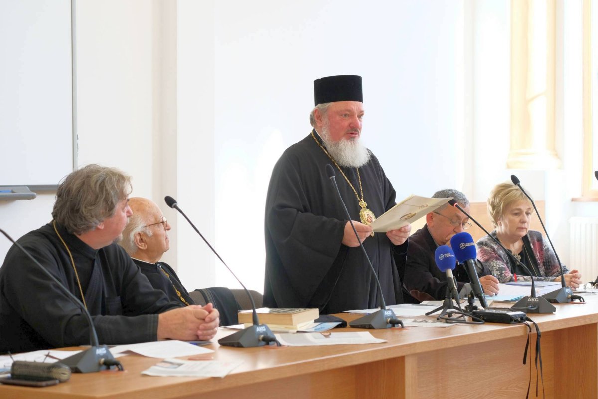 Părintele Nicolae Bordașiu: „Biblioteca Morse ne aducea în închisoare  balsamul poeziei și al rugăciunii“ 27678