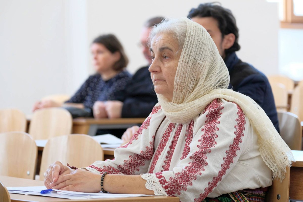 Simpozionul naţional interdisciplinar „Credinţă, adevăr, creaţie în închisorile comuniste”  27681