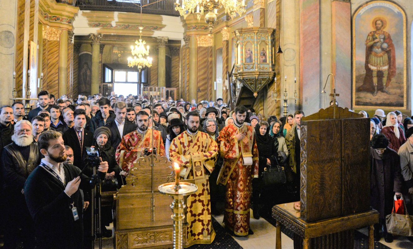 Sfânta Ecaterina sărbătorită de studenții teologi 27580